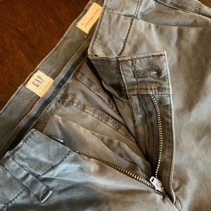 Gap girlfriend chino